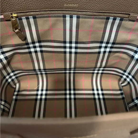 Burberry Brown London Tote Bag - Authentic